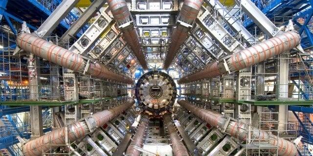 How HxGN EAM Keeps the World’s Largest Machine Running Smoothly